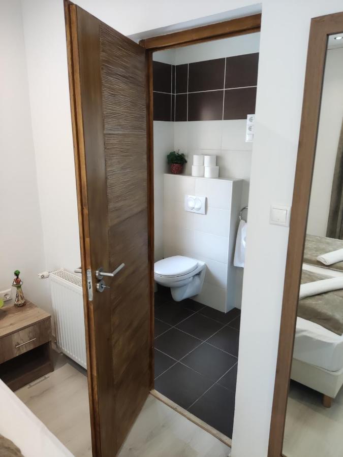 Mokka Apartman Szeged Buitenkant foto
