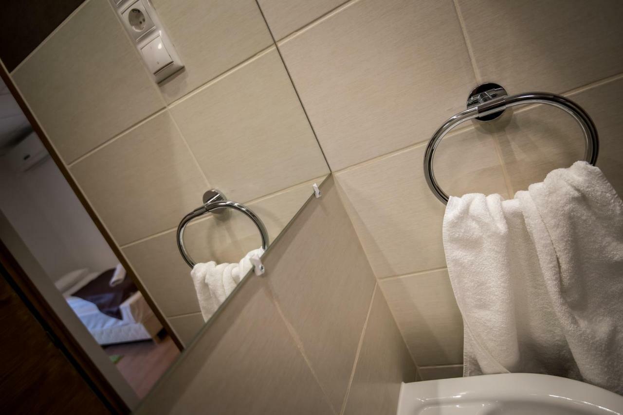 Mokka Apartman Szeged Buitenkant foto